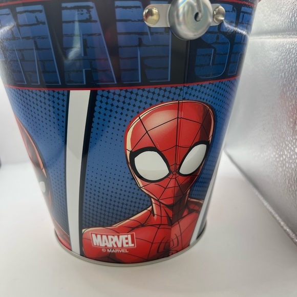 COPY - Spider-man Tin Bucket Marvel Beach Toy, Halloween, Easter - Picture 3 of 7